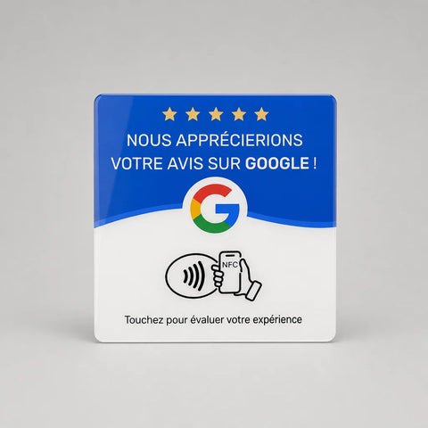 Square commercial product packshot. Show exactly one upright Plaque NFC pour avis Google, front-faci